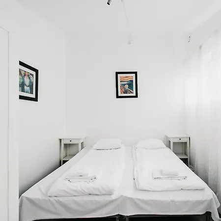 Urban Condo N°2 Apartment *